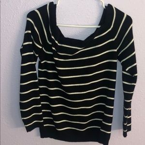 Off Shoulder Long sleeve